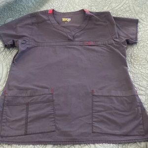 Scrub top and pants grey